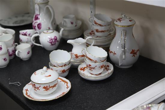 A Meissen Red Court Dragon pattern twenty five piece coffee set, 20th century,